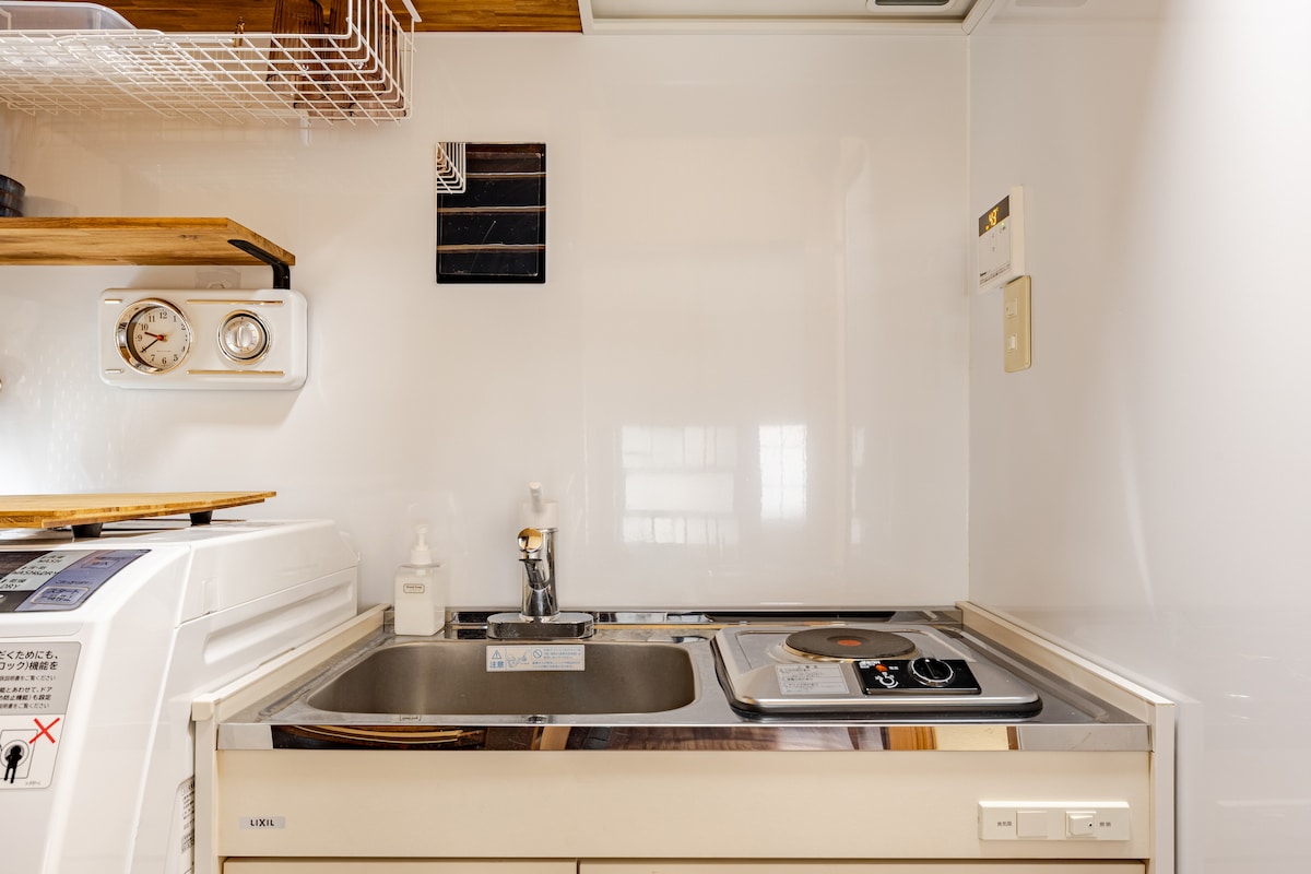 Kitchen / Dining Area 3